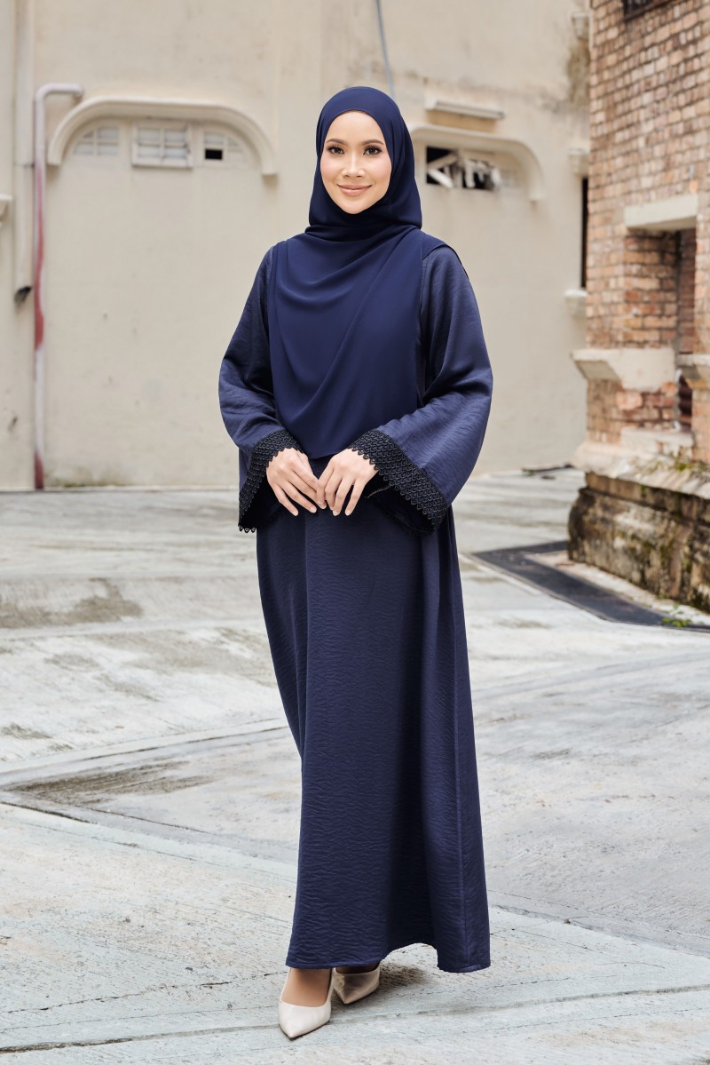 AISHA Jubah in Deep Blue